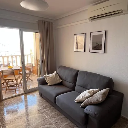 Lindo * 托雷维耶哈