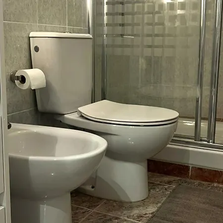 Lindo דירה טורבייחה