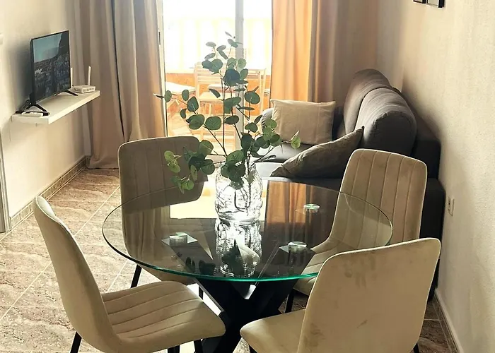 Lindo تورّيفيِخا