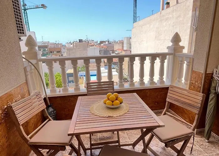 Lindo شقة تورّيفيِخا